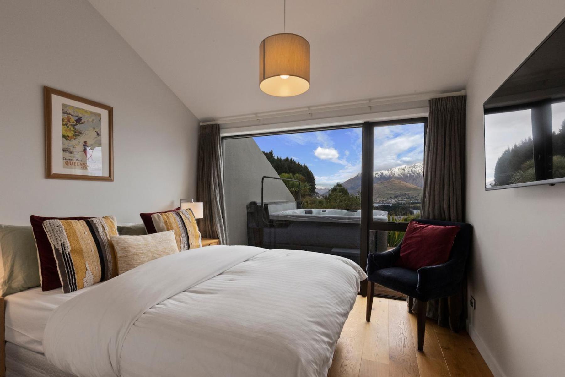 Kiwi Nest- Luxury - Hot Tub Apartment *