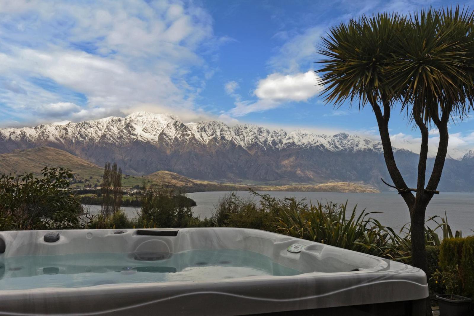 Apartment Kiwi Nest- Luxury - Hot Tub *